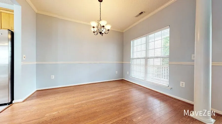 10831 Laurnet Pl Raleigh NC 27614 Gorgeous Townhome With Open Concept — Photo 3