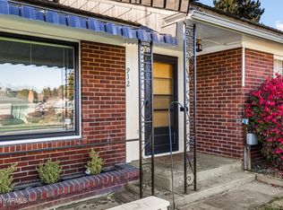 912 S 28th Ave, Yakima, WA