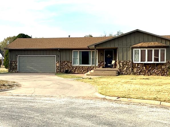 2 Crown Cir #3, Anthony, KS 67003