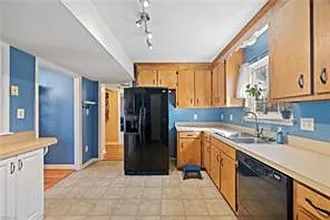 306 Charity Ln — Photo 5