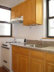Rented by Tower Brokerage