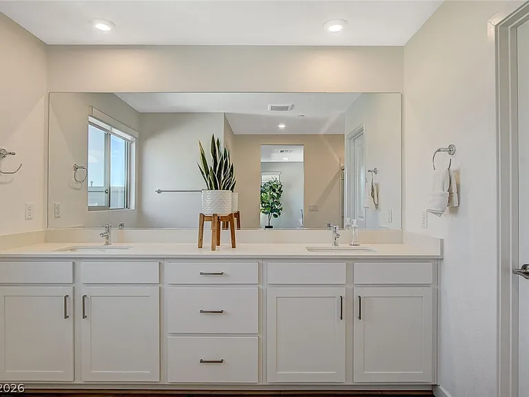 3354 Via Strada St — Photo 31