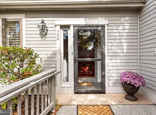 736 Inverness Dr, West Chester, PA 19380