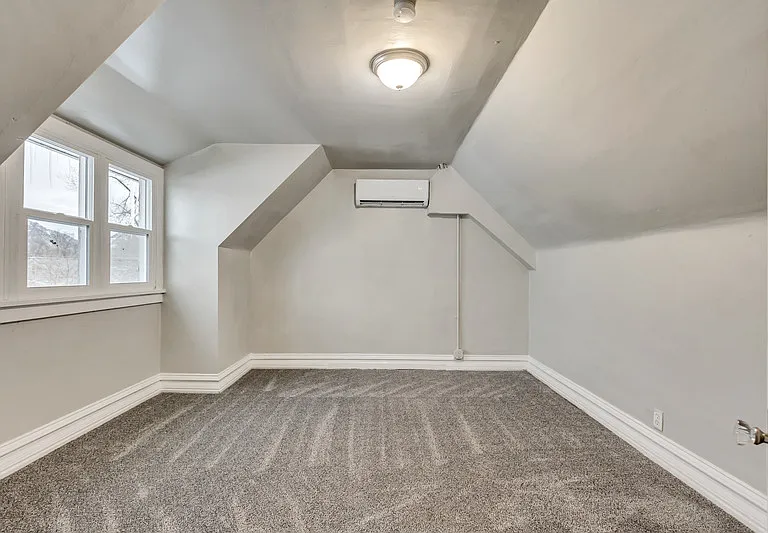 3162 S Adams Ave #NORTH — Photo 7