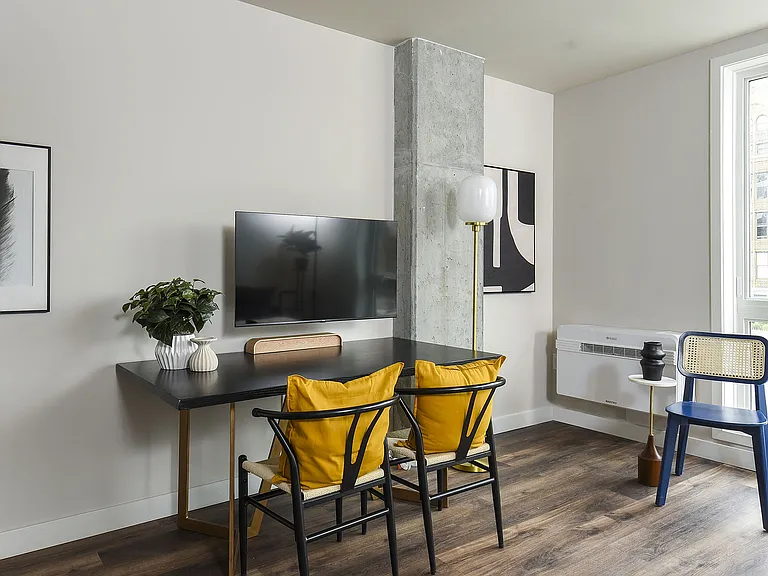 2 Bedroom