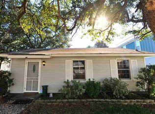 1013 S Dogwood Dr, Surfside Beach, SC 29575