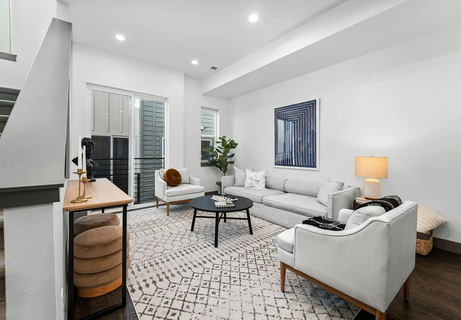3505 S Marion St — Photo 1