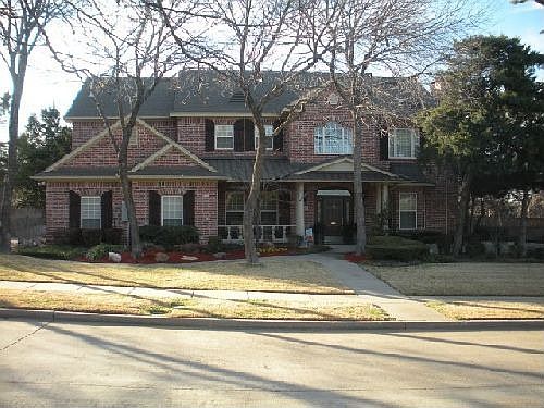 1st image of 821 Hickory Knob Cir