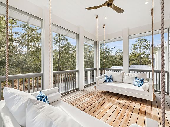 2nd image of 37 Winterberry Cir