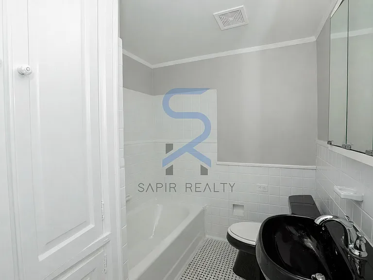 1441 Boulevard Lorraine SW — Photo 16