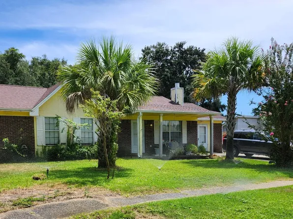 1256 Sanibel Ln, Gulf Breeze, FL 32563