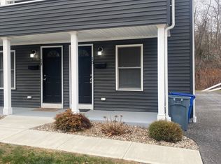 13 Railroad Ave, Beacon Falls, CT 06403