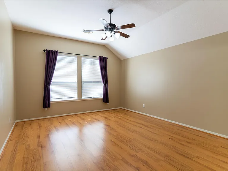 16123 Hitching Post Ct — Photo 13
