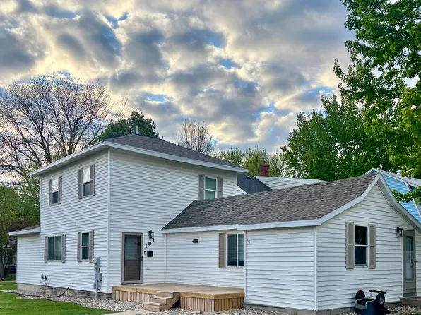 101 5th Ave NE, Watertown, SD 57201