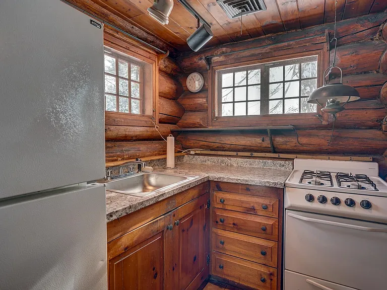 50 Morrill Ln — Photo 10
