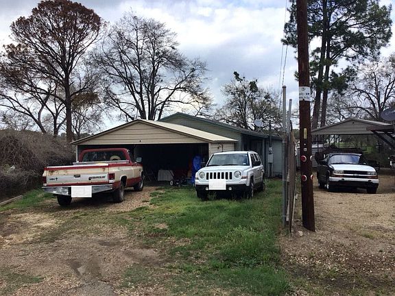 2nd image of 102 Oak Hills Dr