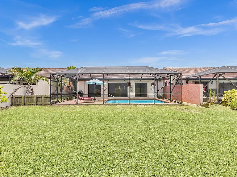 7747 Villa Nova Dr — Photo 43