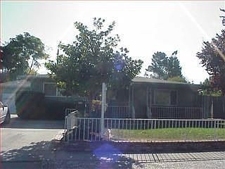 1st image of 2625 Meadowbrook Dr