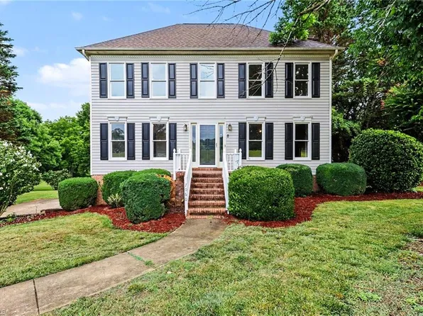 7060 Bridgewood Rd, Clemmons, NC 27012