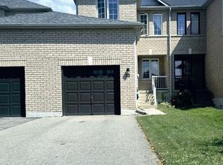 35 Ridwell St, Barrie, ON L4N0W8