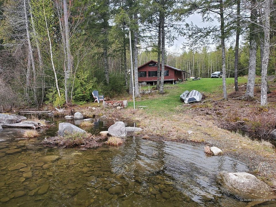 2nd image of 48 Brooks Ln