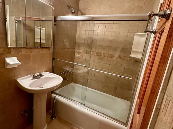 48-10 45th Street image 3 of 6