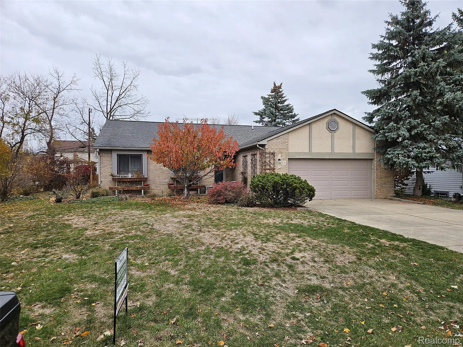 83 Arthur Dr photo 1