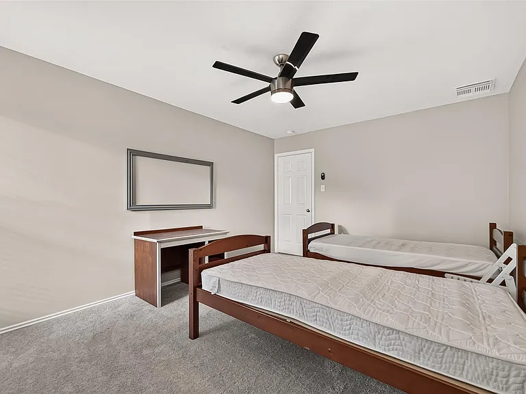 202 N Vesper Bend Cir — Photo 38