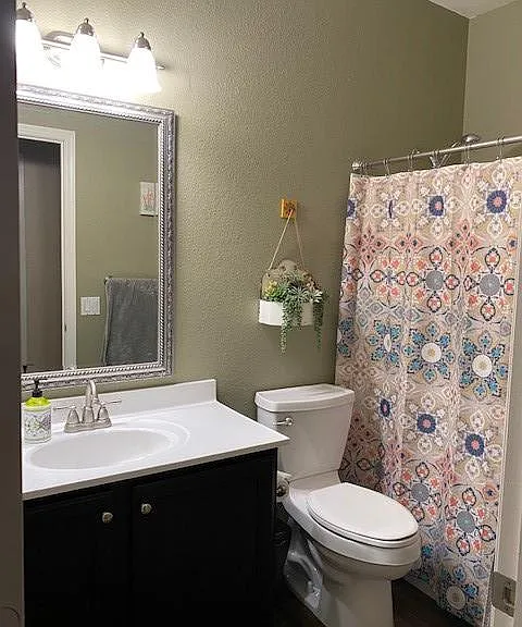Hall Bathroom