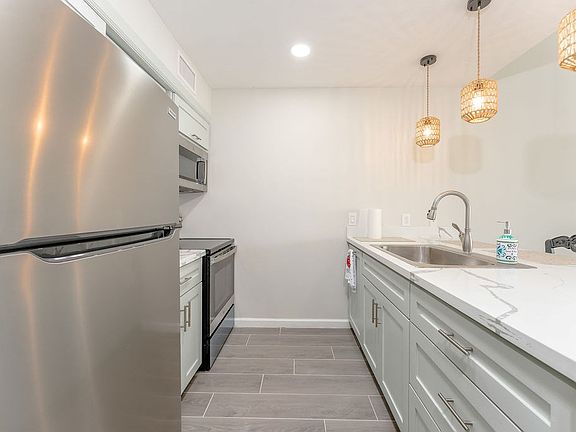 3rd image of 200 Padre Blvd #2308