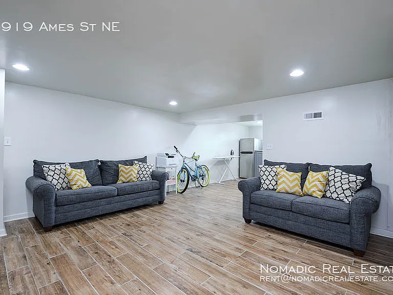 3919 Ames St NE — Photo 22