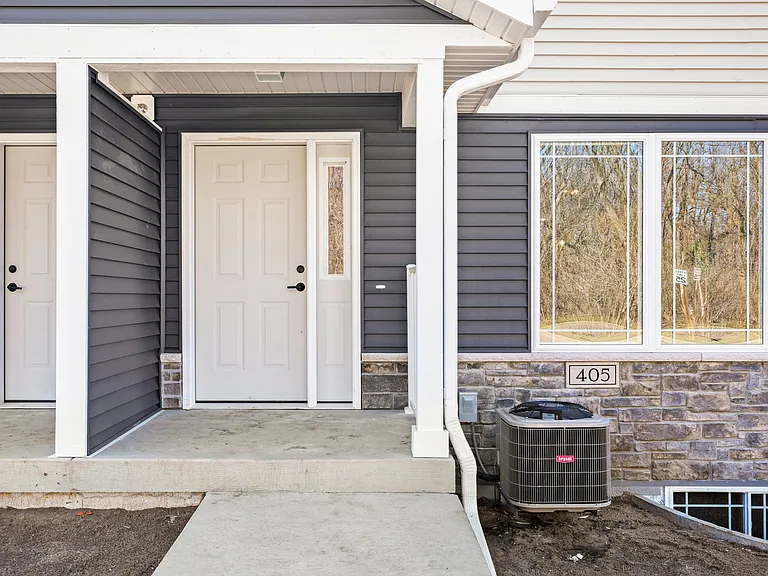5713 Eternity Dr — Photo 4