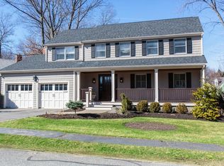 15 Canavan Cir, Needham, MA 02492