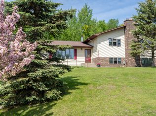 2103 SW 3rd Ave, Grand Rapids, MN 55744