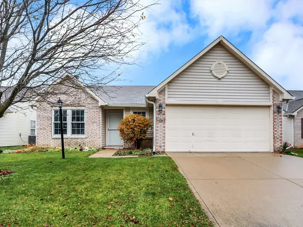 18937 Prairie Crossing Dr, Noblesville, IN 46060