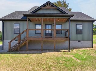 129 Butler Ln, Gainesboro, TN 38562
