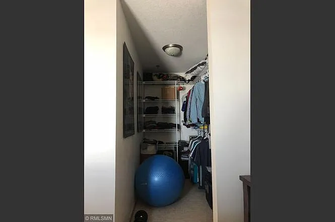 Walk in closet.