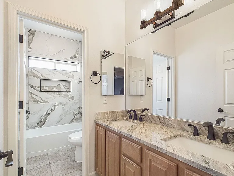 2209 W Red Range Way — Photo 29
