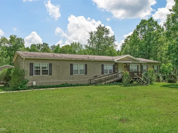 8889 Waterside Oaks Dr, Keithville, LA 71047