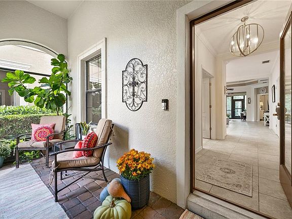 4th image of 10059 Antori DR