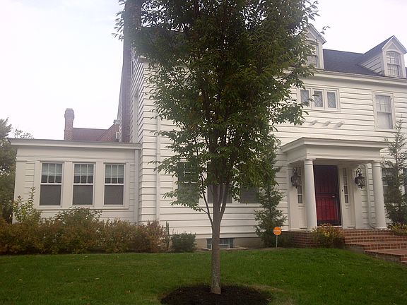 4th image of 126 Otterbein Ave