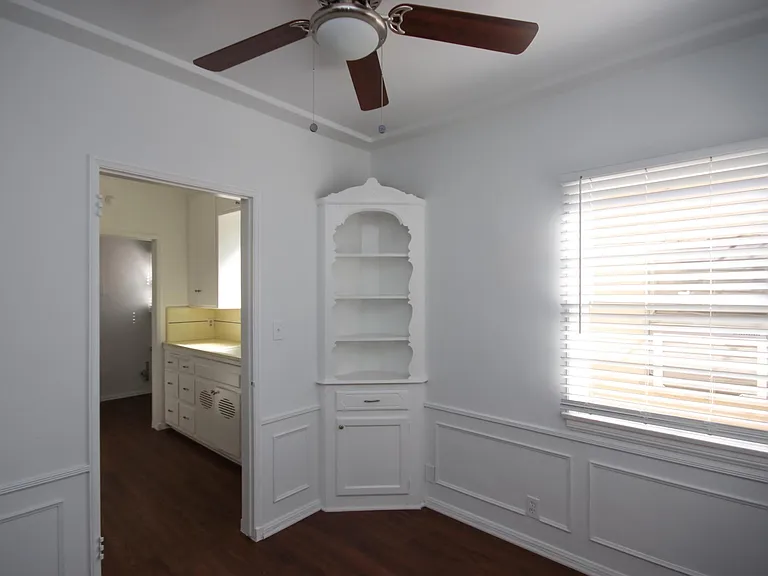 2045 Huntington Dr #1/2 — Photo 7