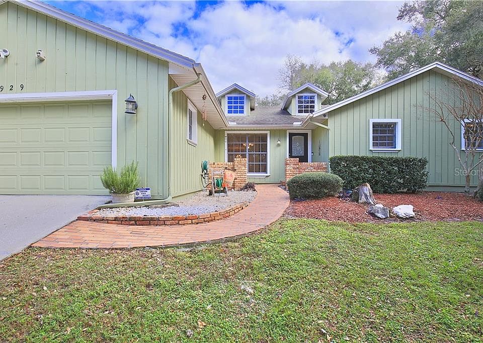 1st image of 3929 Winderlakes Dr