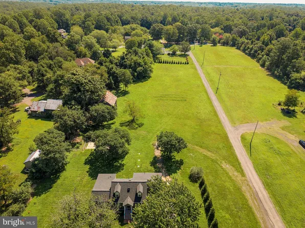 4985 Solomons Island Rd, Huntingtown, MD 20639