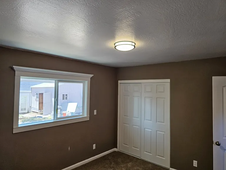 15 Alta Loma Dr — Photo 12