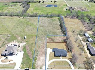 906 Old Thorndale Rd, Taylor, TX 76574