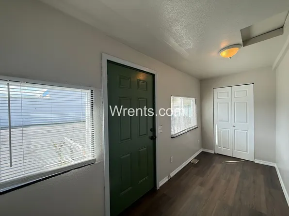 1007 W Frederick Unit 1 and 2, 1007 W Frederick Ave #2, Spokane, WA 99205