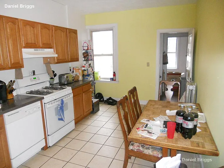 1905 Beacon St #3F — Photo 15