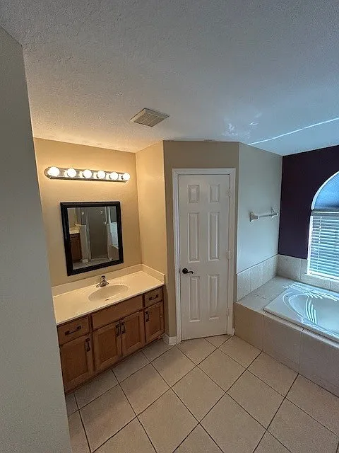 Building Photo - 4410 Winrun Ct