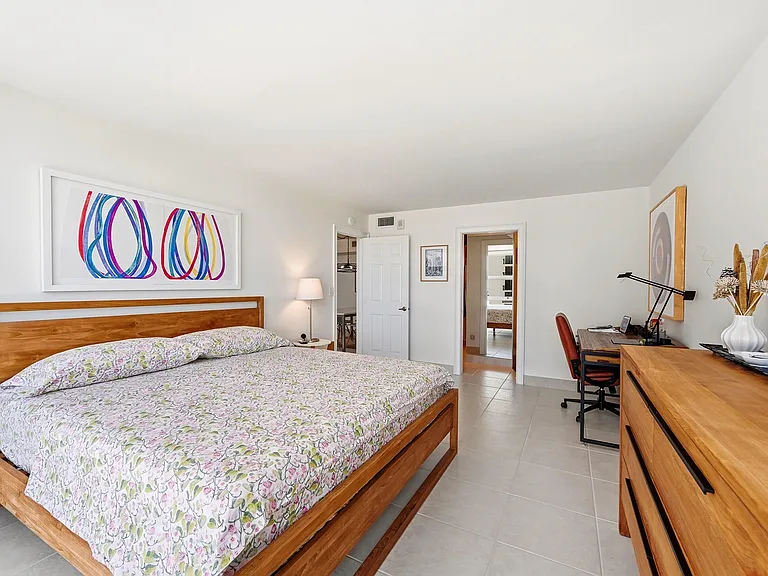 531 N Ocean Blvd #1210 — Photo 13